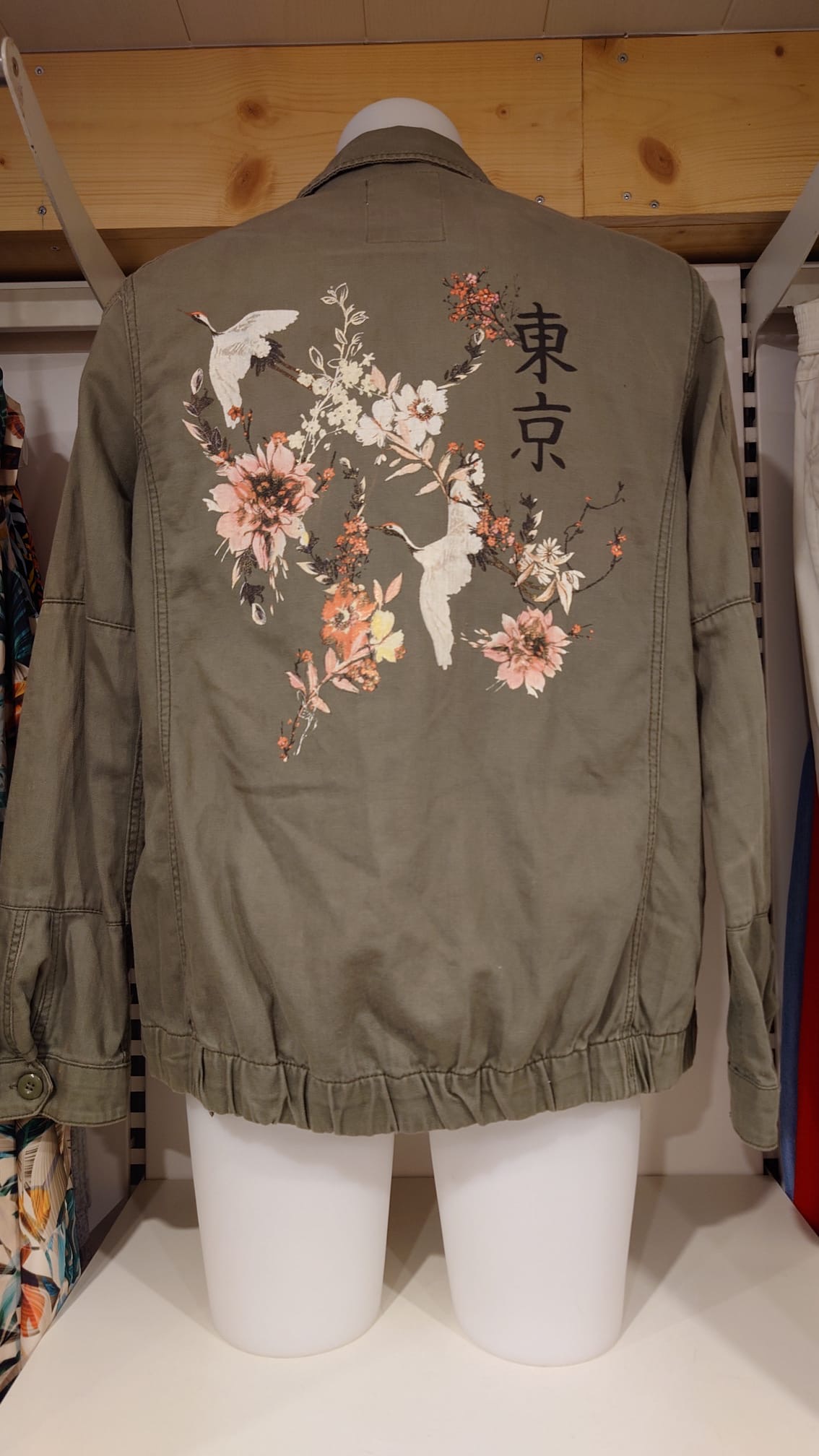 469b0031-1298-429e-9838-94f1a2f50ef9