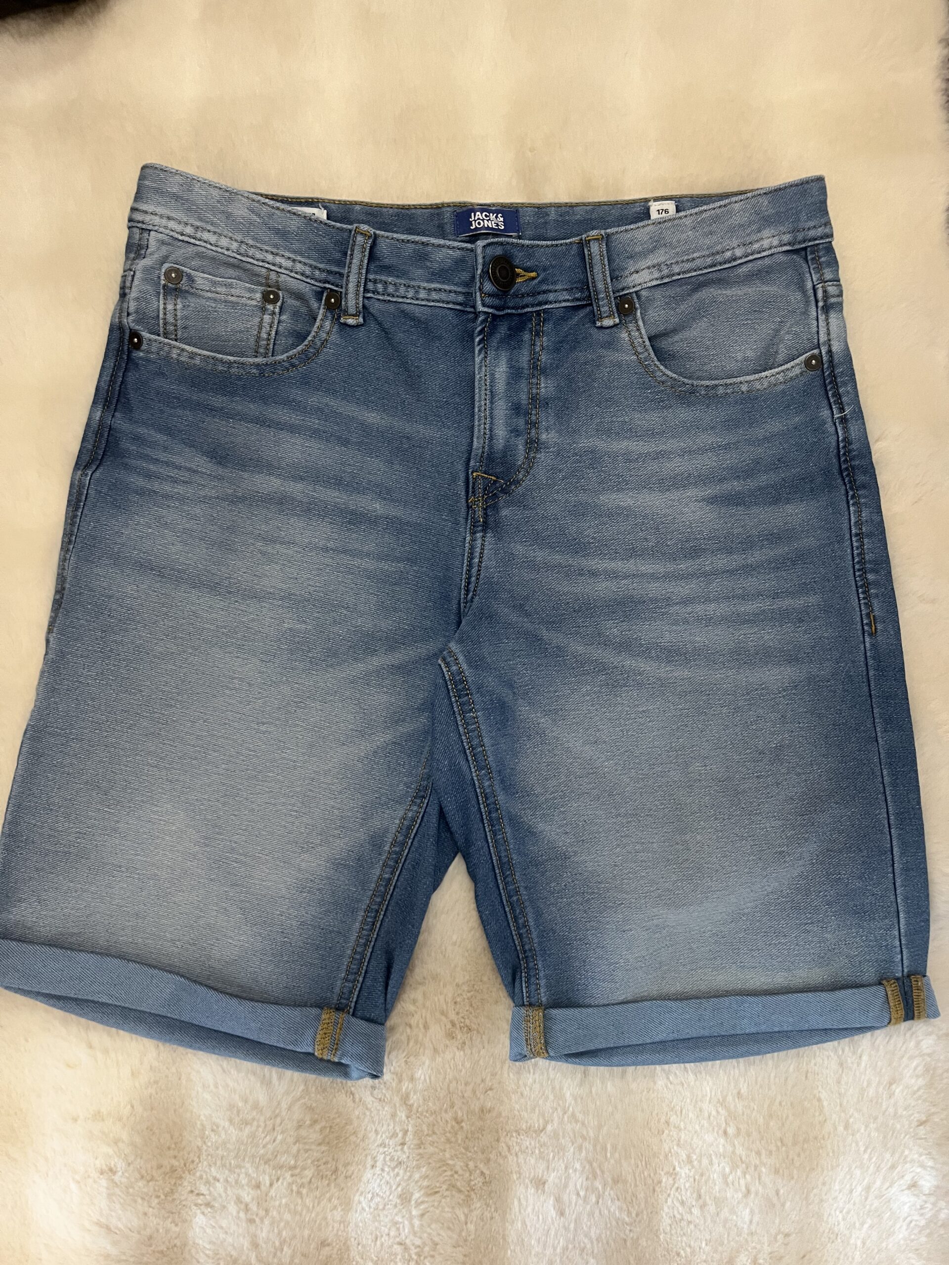 Short en jean Jack&Jones T.16 ans