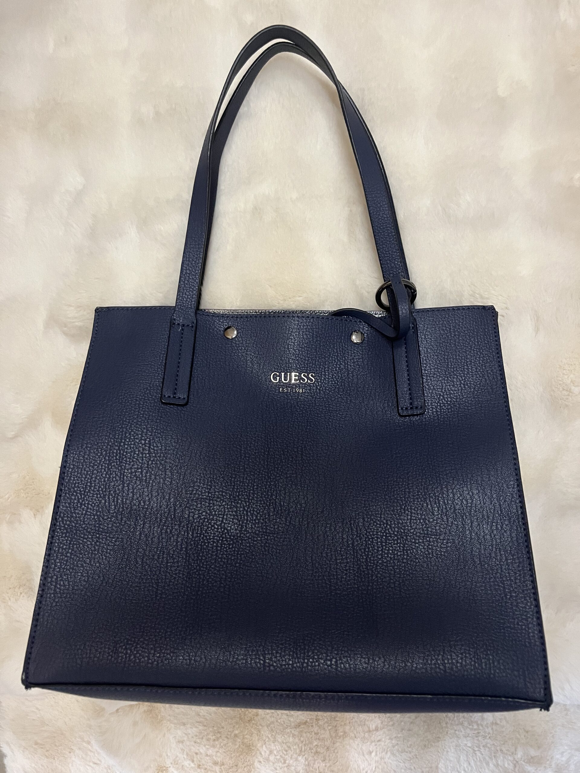 Sac à main Guess neuf avec pochette