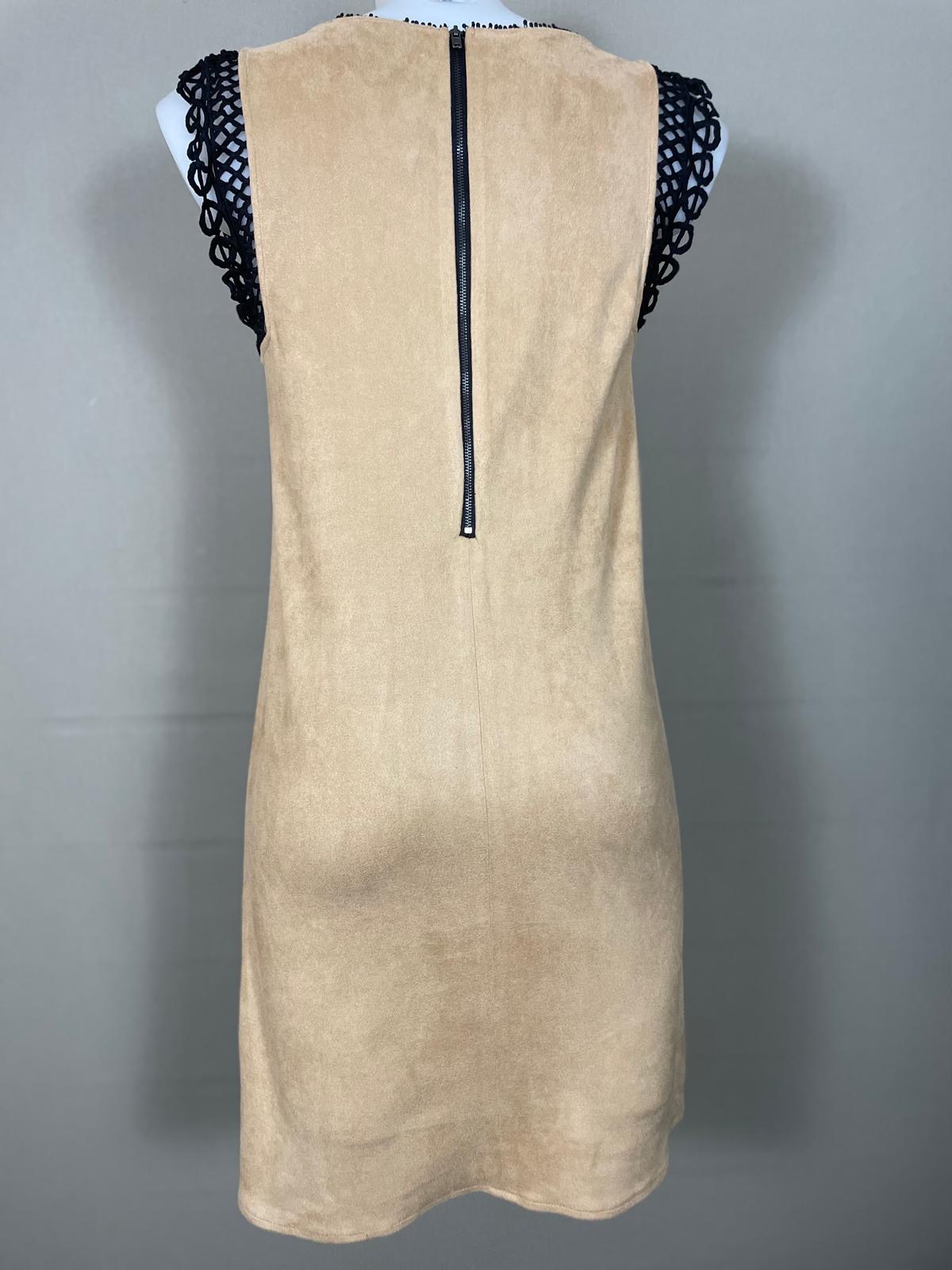 Robe sans manches T.36