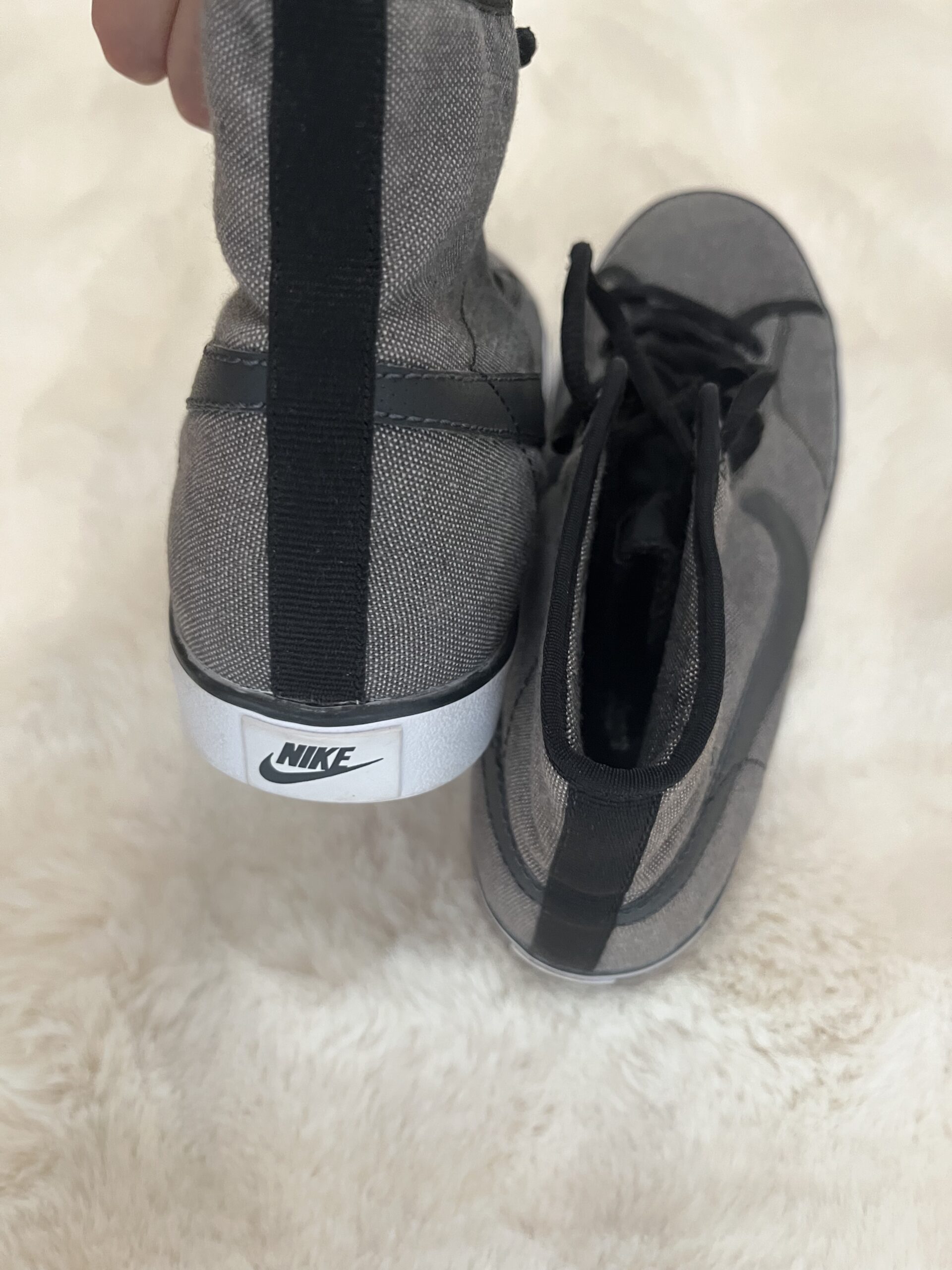 Baskets Femme Nike P.38