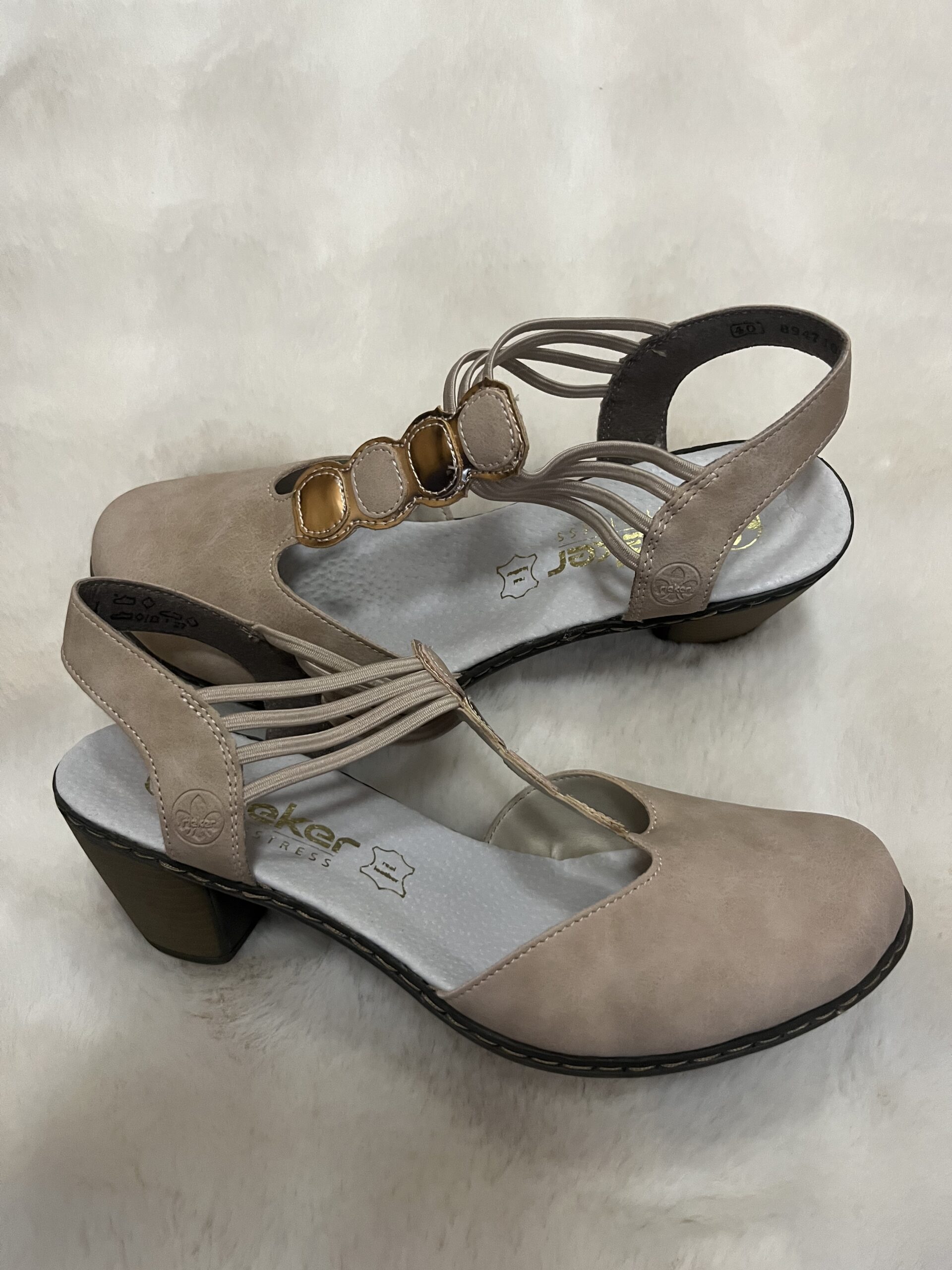 Chaussures Rieker comme neuves P.40