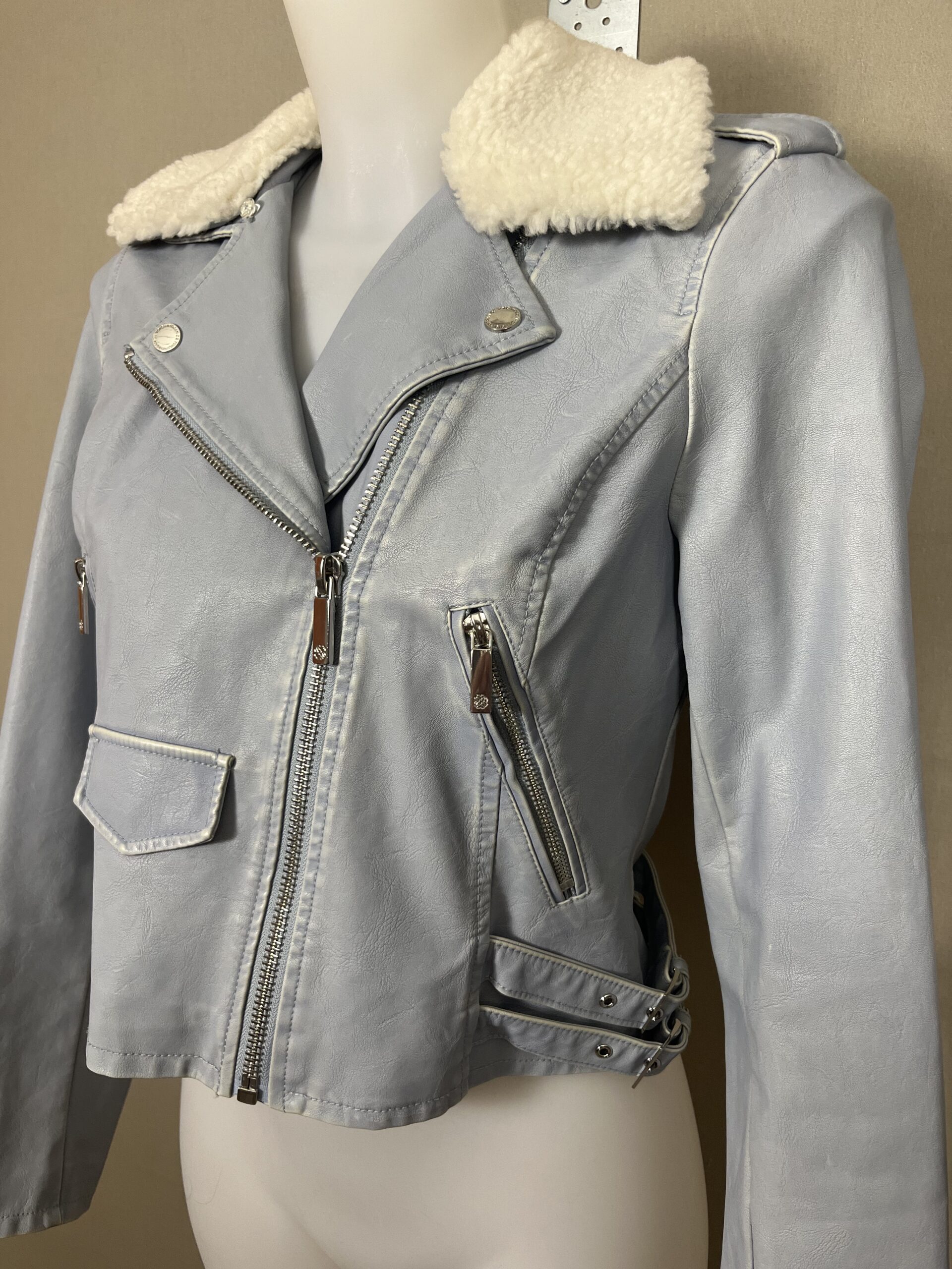 Perfecto Femme Morgan T.40