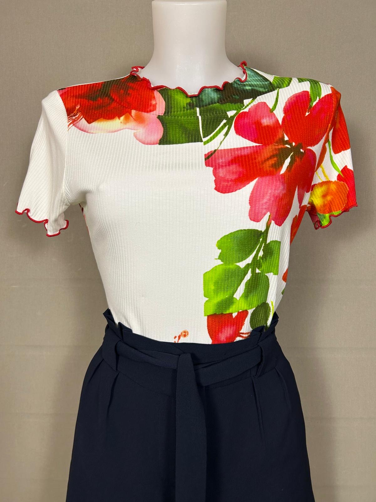 Teeshirt Femme Deisgual neuf T.42