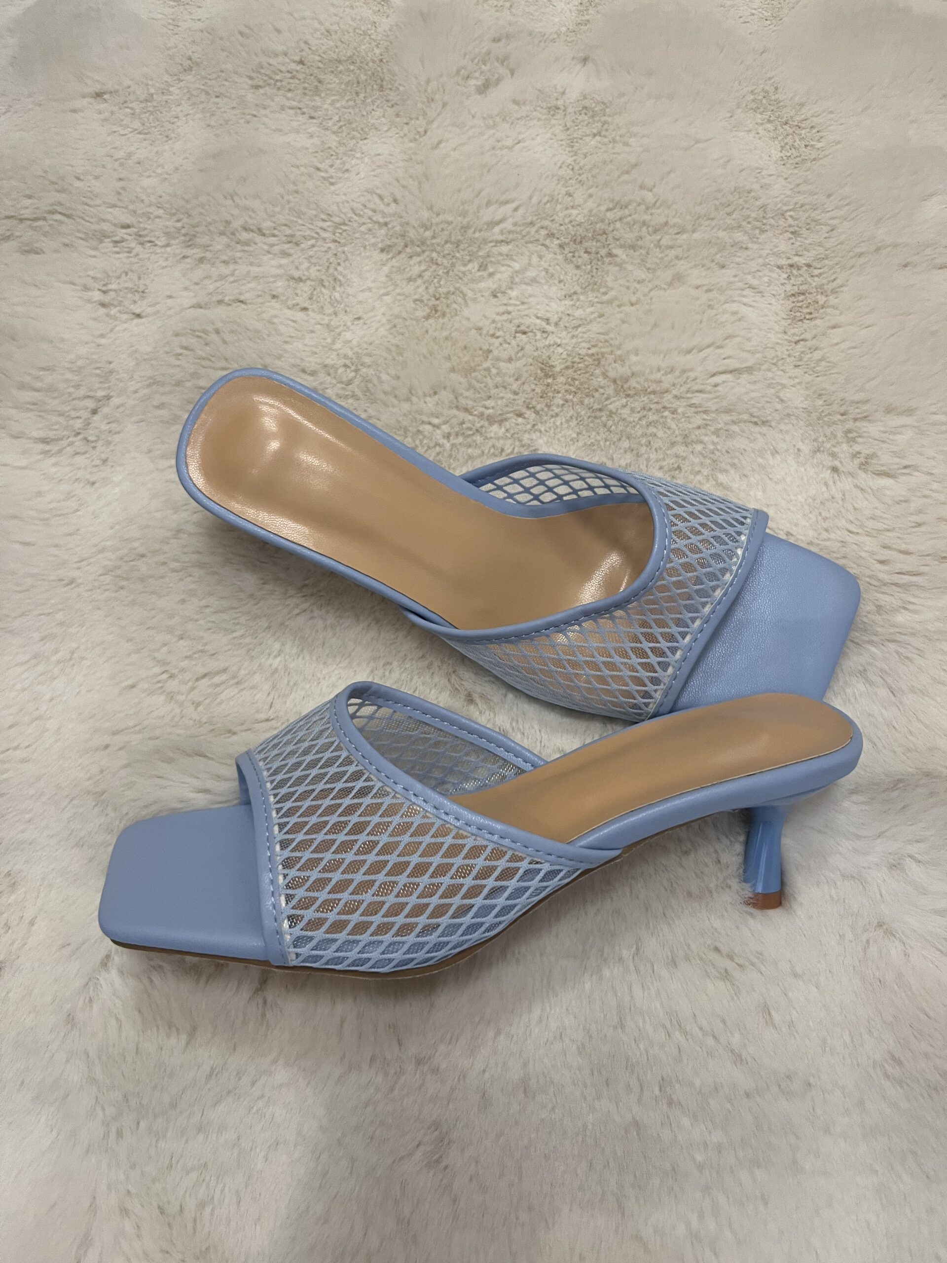 Nu pieds Femme neufs P.37