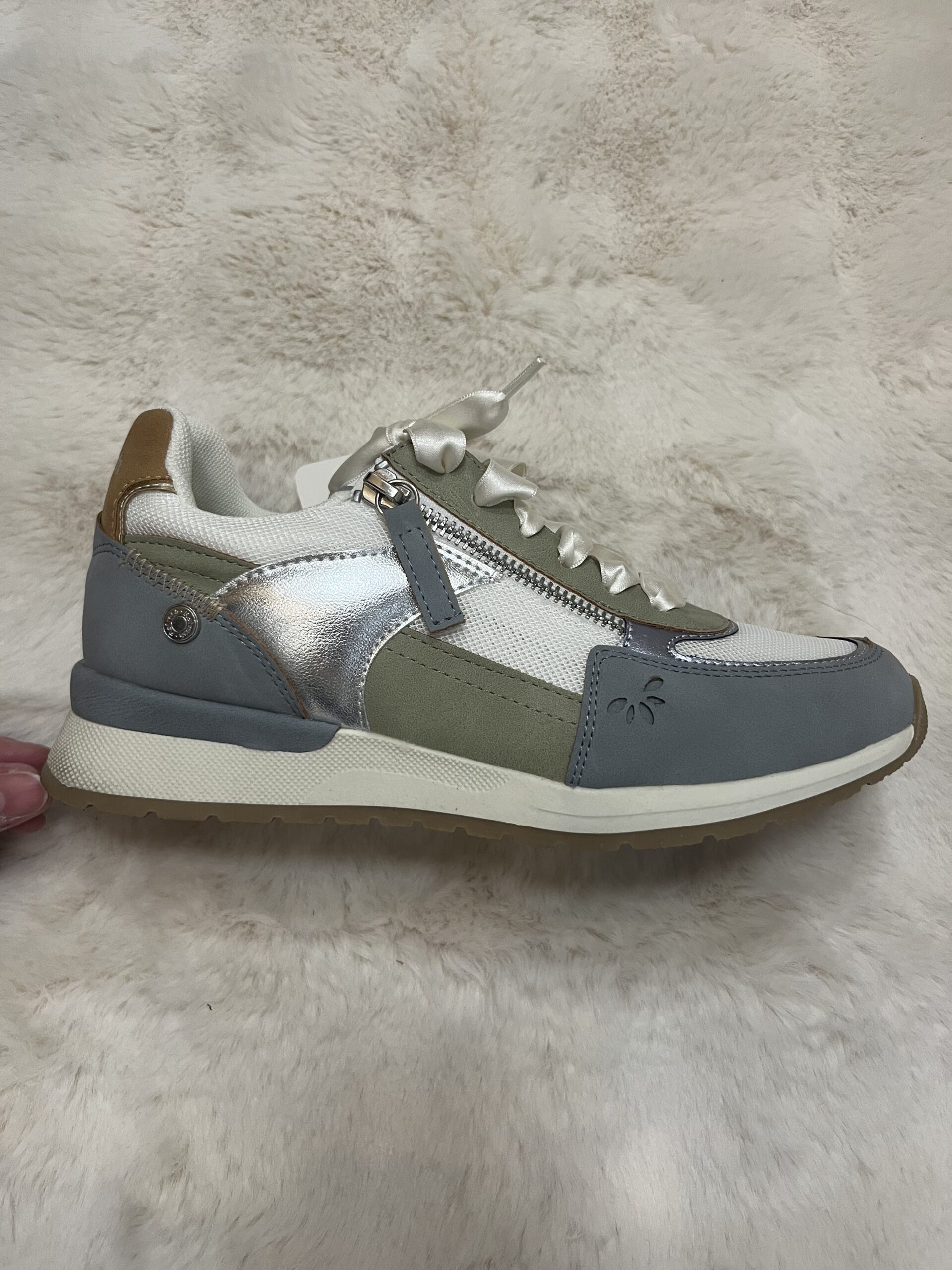 Baskets Femme Refresh P.38