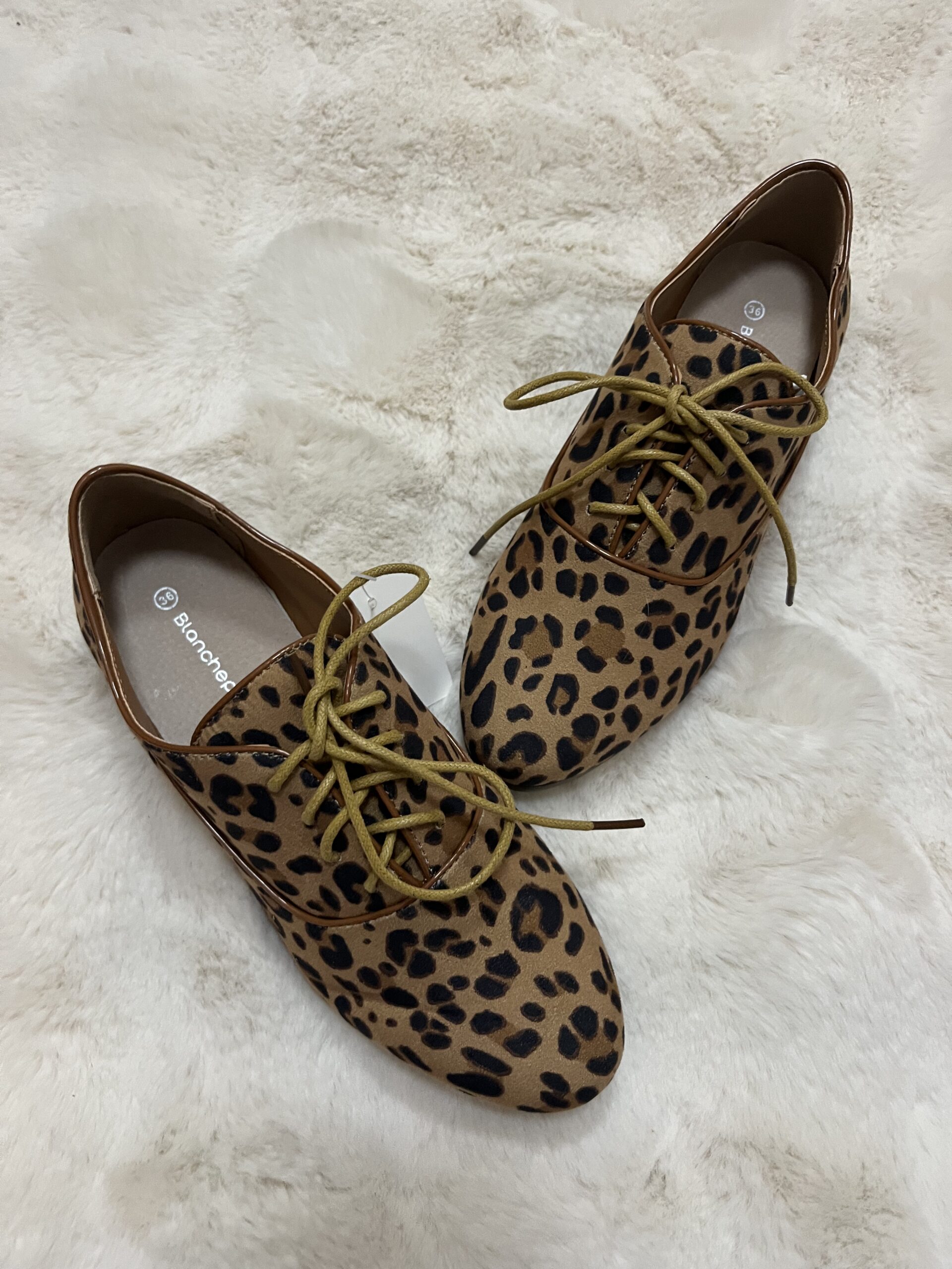 Derbies Femme neuves P.36