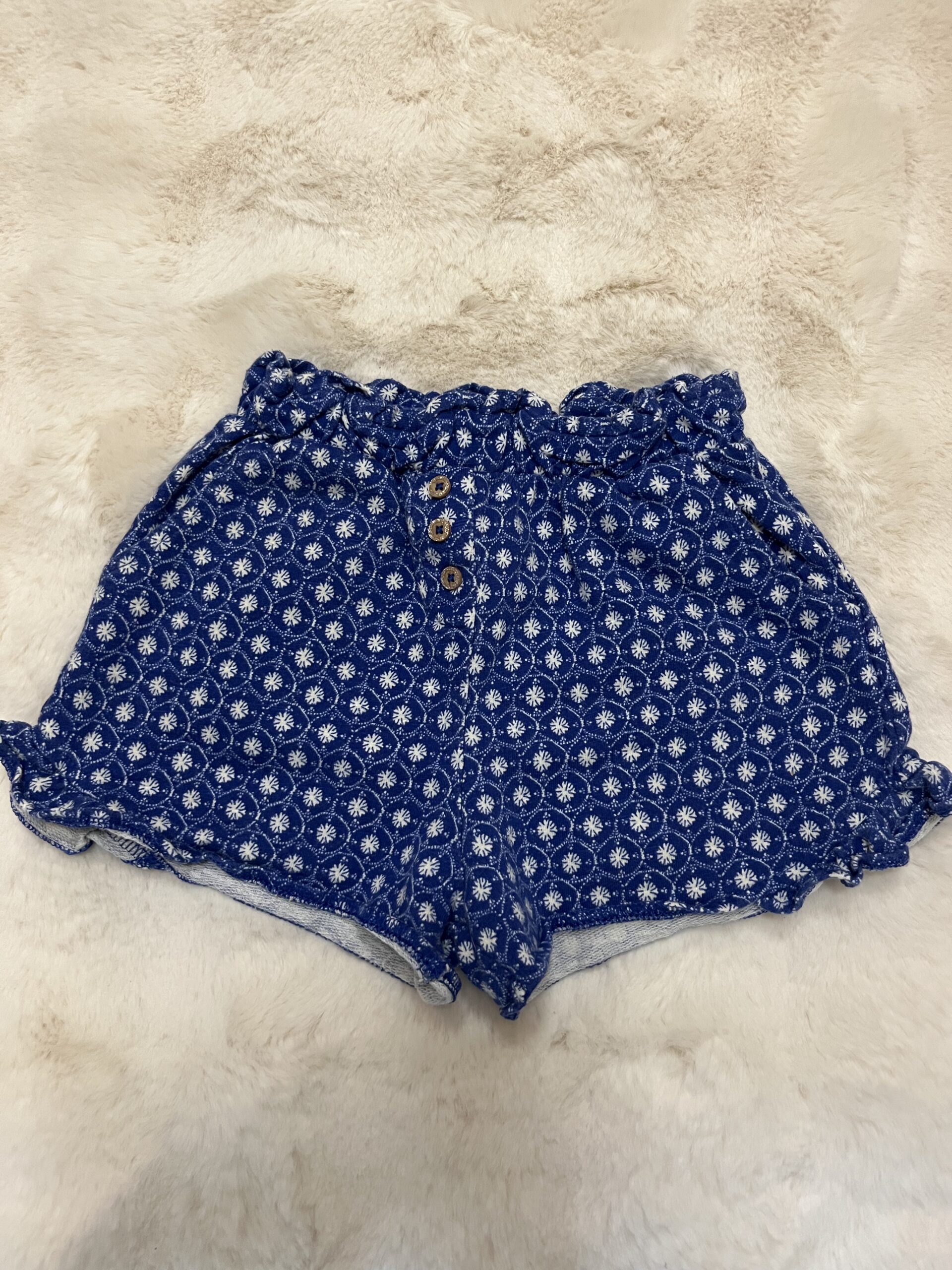 Short Fille Tape à l'oeil T.6 ans