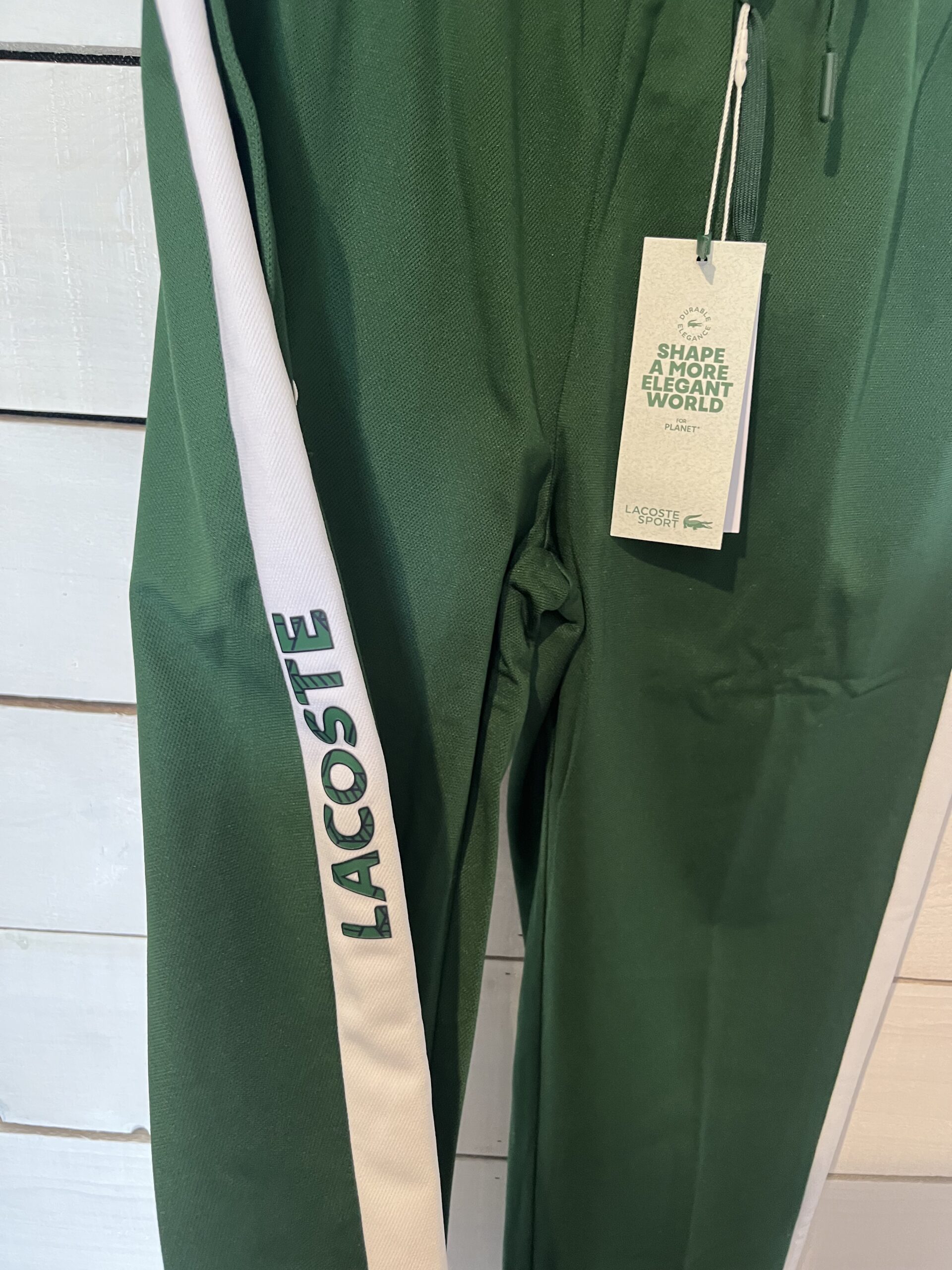 Pantalon Homme neuf Lacoste T.M