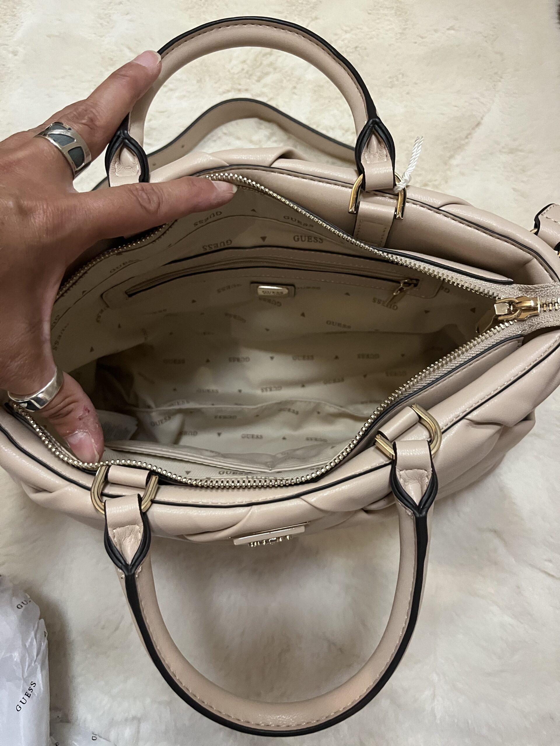 Sac à main Femme Guess neuf