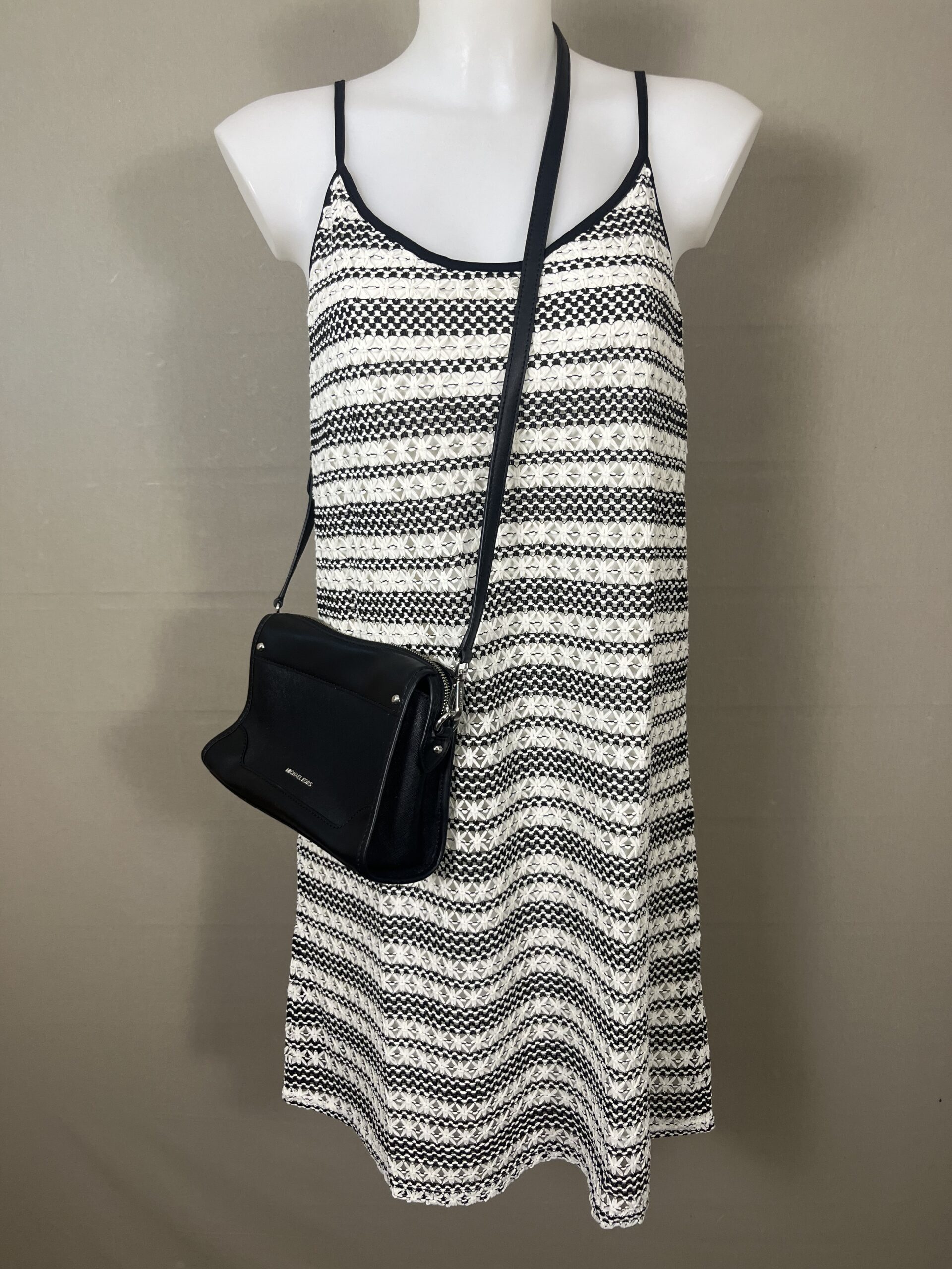 Robe Femme Neuve T.42-44