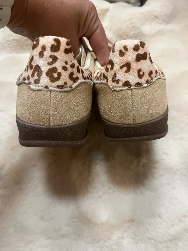 Baskets Gazelle Femme comme neuves P.40 2/3