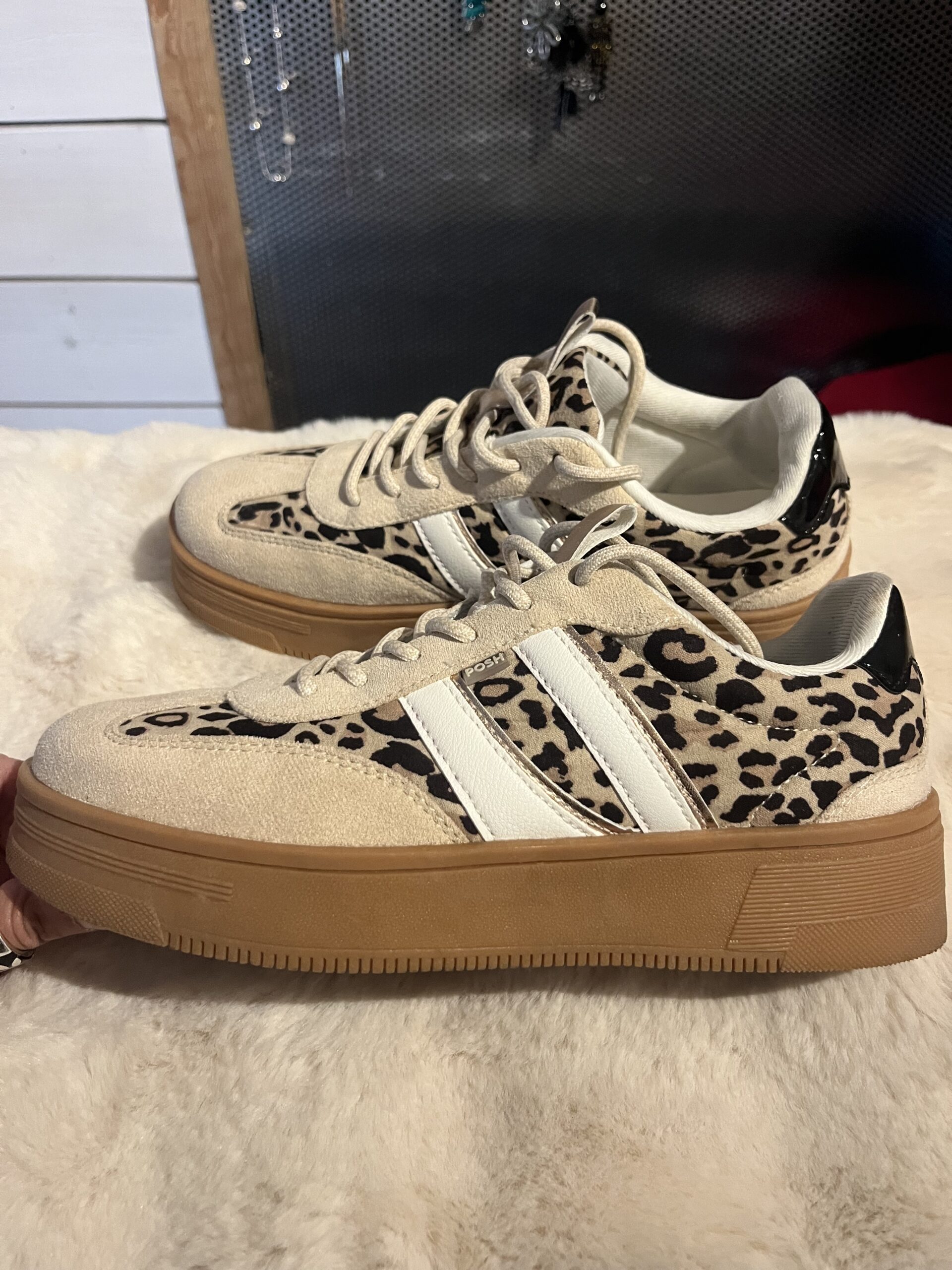 Baskets Femme Neuves P.39